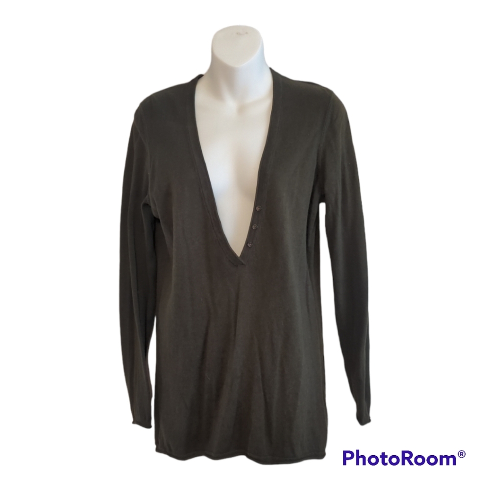 Eddie Bauer long sleeve sweater size medium